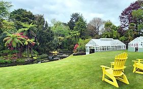 Brecon Pond Bed & Breakfast